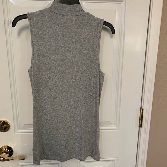 Gap mock turtleneck - Picture 2 of 7